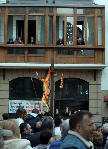 Procesión del Santo Entierro de la Semana Santa 2022 en Pamplona.