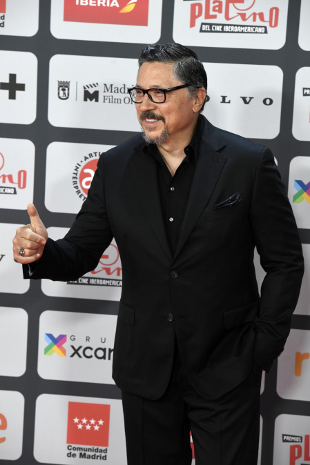 Blanco y negro, lentejuejas y mucho glamour en la alfombra roja de los Premios Platino