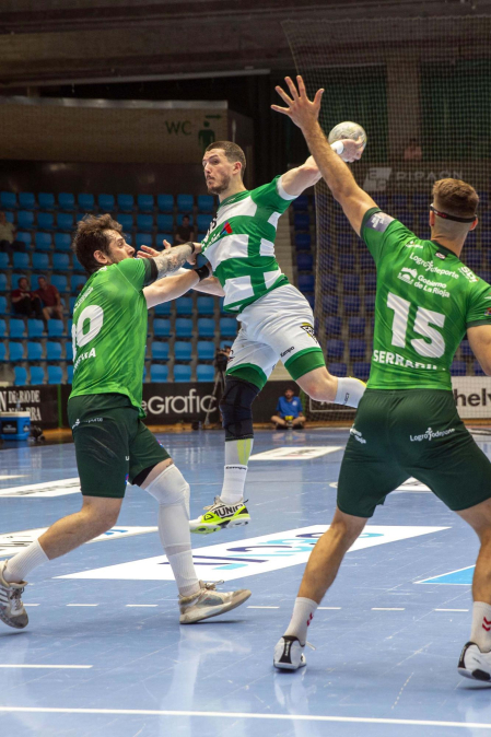 Fotos del Helvetia Anaitasuna-Logroño