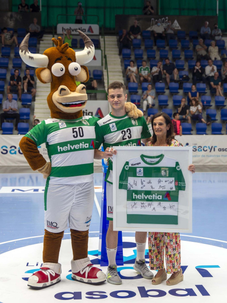 Fotos del Helvetia Anaitasuna-Logroño
