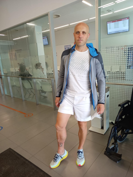 Javier Jiménez Muro (Cintruénigo), tras resultar herido en el primer encierro de San Fermín