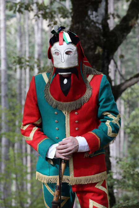 Fotos de los danzantes en Muskilda.
