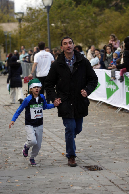 Participantes en la XI Carrera Infantil de la Navidad de Asvona