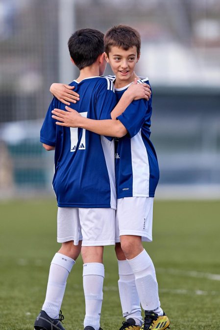 Imágenes del encuentro Santa Luisa de Marillac 0-6 Doña Mayor de la cuarta jornada del XL Torneo Interescolar.
