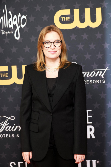 Entrega y alfombra roja de los Critics Choice Awards