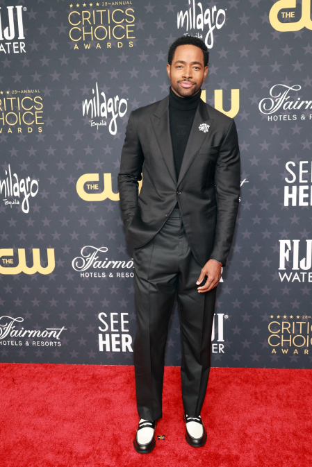 Entrega y alfombra roja de los Critics Choice Awards