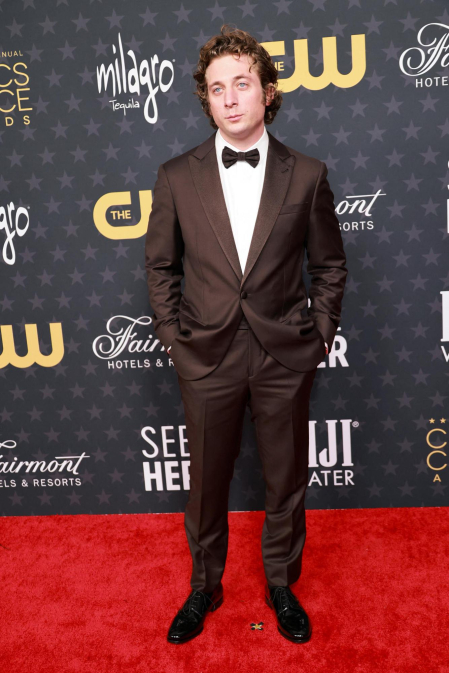 Entrega y alfombra roja de los Critics Choice Awards