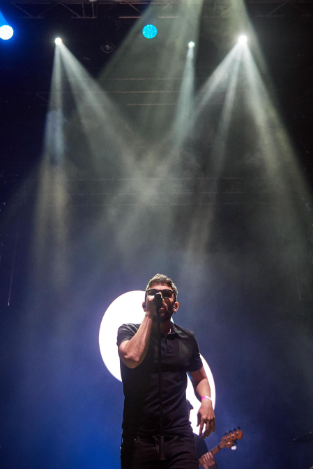 Fotos de la segunda jornada del Iruña Rock en el Navarra Arena.