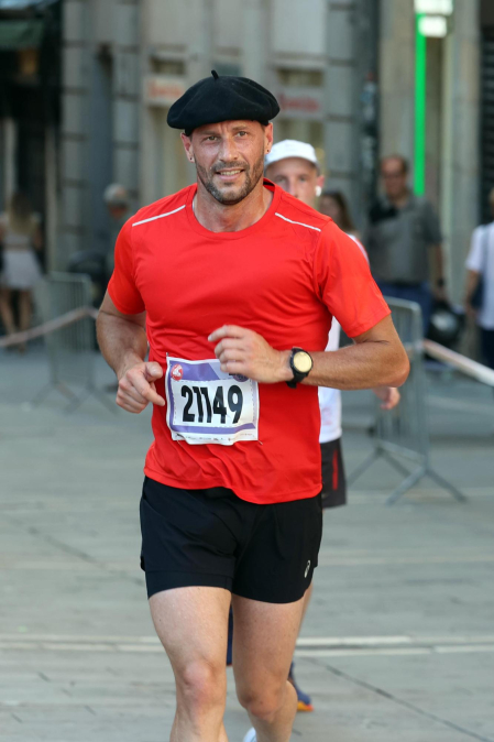 Fotos de La Media San Fermín 2023.