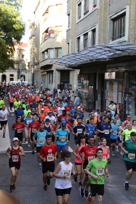 Fotos de La Media San Fermín 2023.