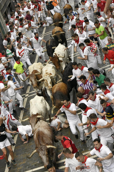Primer encierro de San Fermín en el tramo de Estafeta