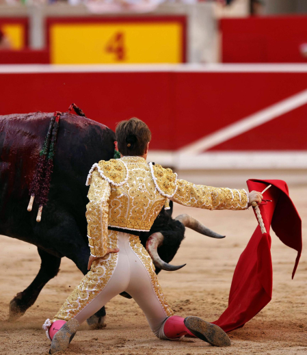 Fotos de la octava y última corrida de la Feria de San Fermín./