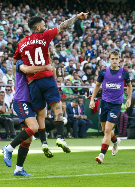 Fotos del Betis 2-1 Osasuna de la jornada 11./