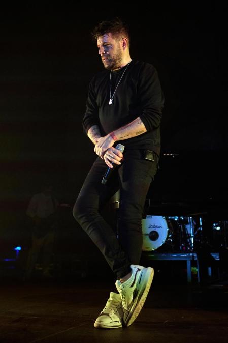 Fotos del concierto de Pablo López en el Navarra Arena. /