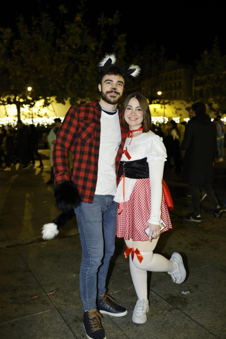 Foto de los disfraces de la Nochevieja 2023 en Pamplona./