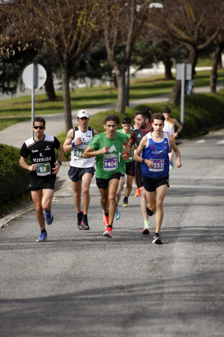 Fotos de la VIII Carrera de los Valientes de Niños contra el Cáncer en Pamplona.