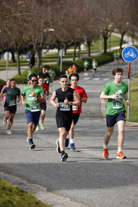 Fotos de la VIII Carrera de los Valientes de Niños contra el Cáncer en Pamplona.