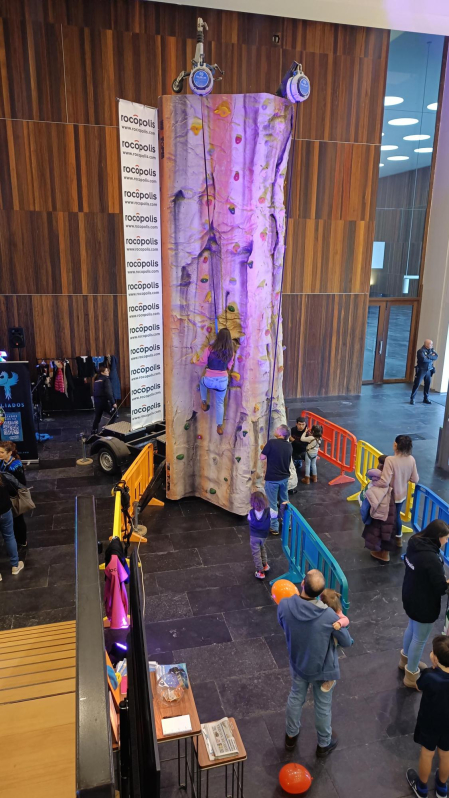 Imágenes del segundo día de Expofamily 2024