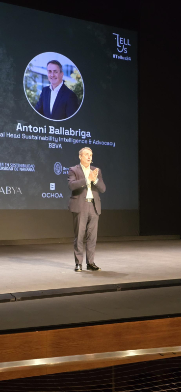 Andoni Ballabriga Universidad de Navarra
