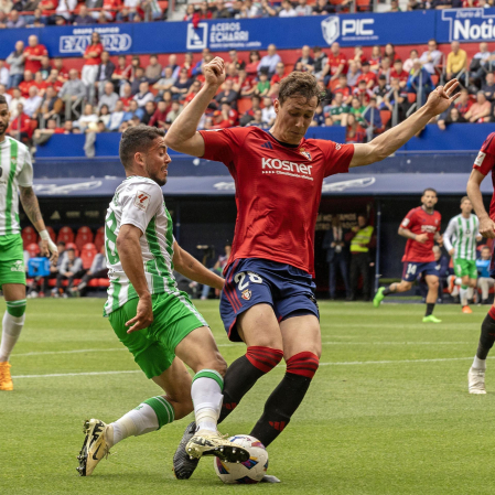 Fotos del Osasuna 0-2 Betis en El Sadar