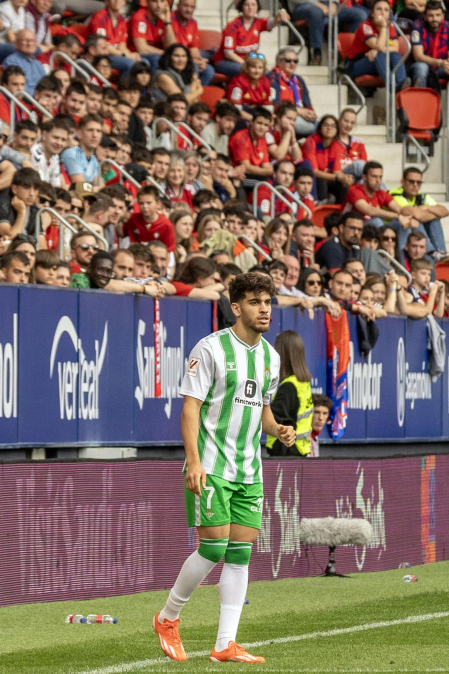Fotos del Osasuna 0-2 Betis en El Sadar./