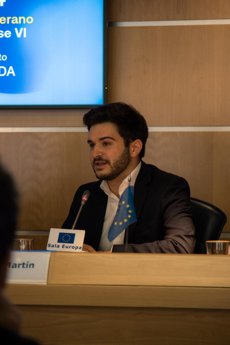 Foto de la presentación de los VI Cursos Europeos de Verano organizados por Fundación Diario de Navarra y Equipo Europa./