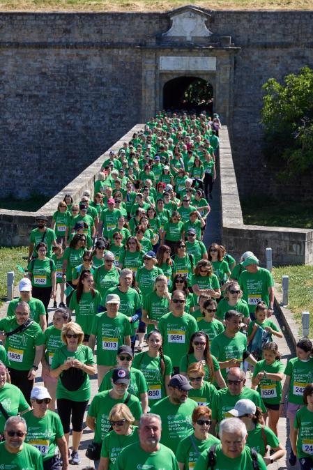 Fotos de la X Marcha contra el Cáncer en Pamplona.