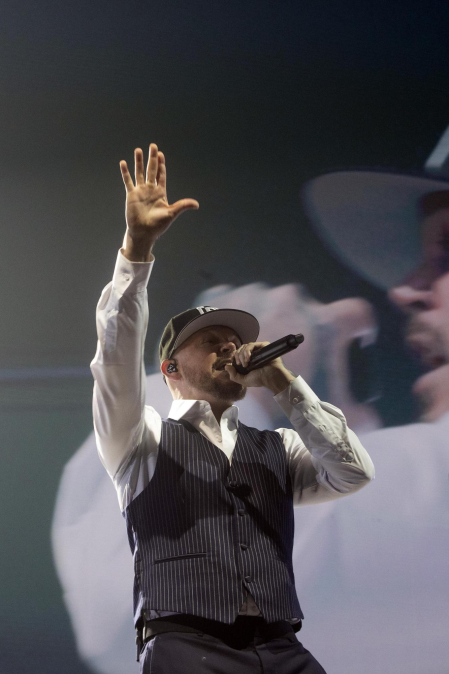 René Pérez, Residente, durante su actuación en el Palau Sant Jordi de Barcelona en el arranque de su gira mundial 2024