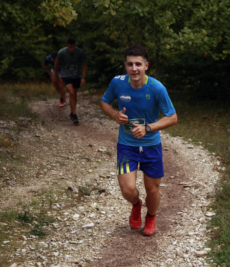Fotos de los participantes en el XV Kilómetro Vertical Uharte-Beriain.