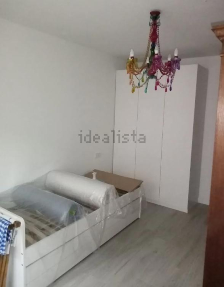 Una de las tres habitaciones del piso