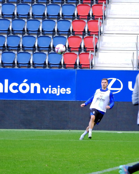 Fotos del entrenamiento de Osasuna este viernes, 1 de noviembre