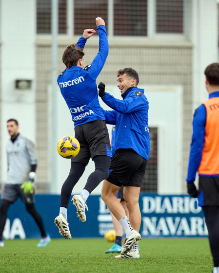 Entrenamiento de Osasuna, este viernes en Tajonar.