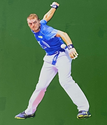 La imagen de Laso, rotulada.