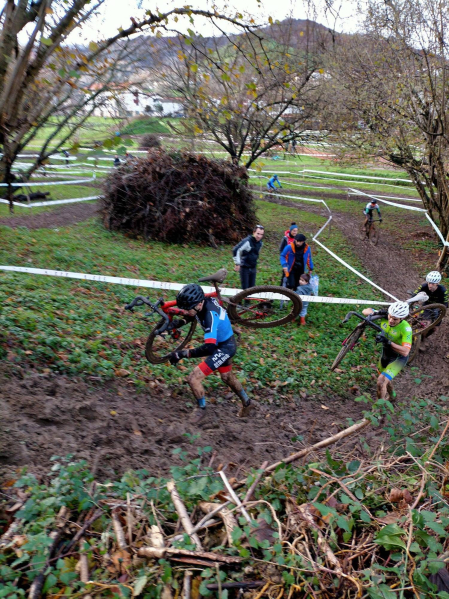 Ciclocross de Bera.