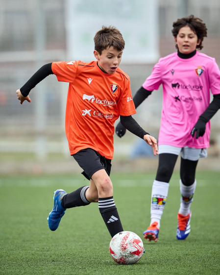 Ambiente e imágenes de los partidos de la quinta jornada del Torneo Interescolar 2024 /