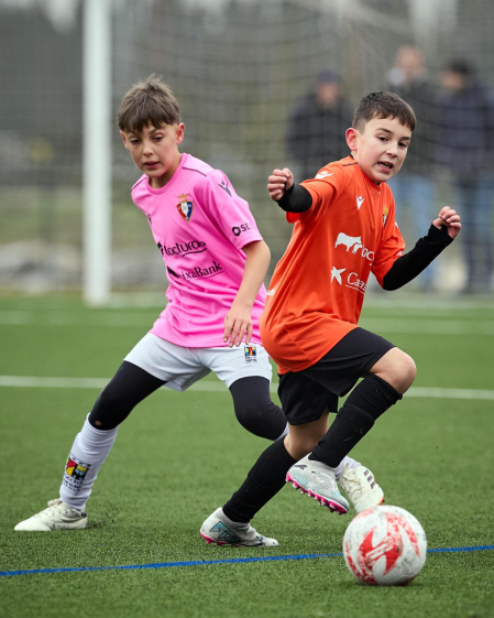 Ambiente e imágenes de los partidos de la quinta jornada del Torneo Interescolar 2024 /