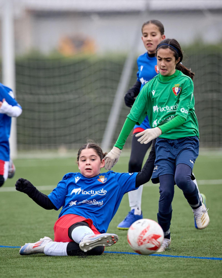 Ambiente e imágenes de los partidos de la quinta jornada del Torneo Interescolar 2024 /