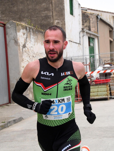 Participantes en las pruebas de 5 y 10 kilómetros de la XXXIV 'Villa de Falces' /