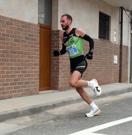 Participantes en las pruebas de 5 y 10 kilómetros de la XXXIV 'Villa de Falces' /
