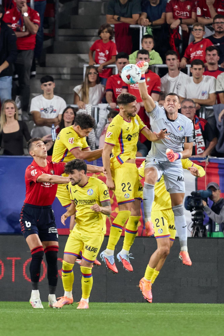 Fotos del partido entre Osasuna y Getafe de la jornada 8./