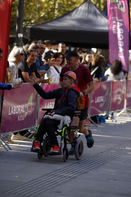 Fotos de la XII Carrera Solidaria Navarra en favor de ANFAS