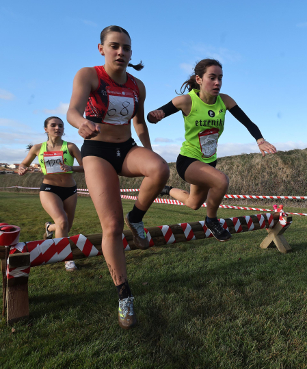Fotos del Campeonato navarro de Cross corto en San Adrián