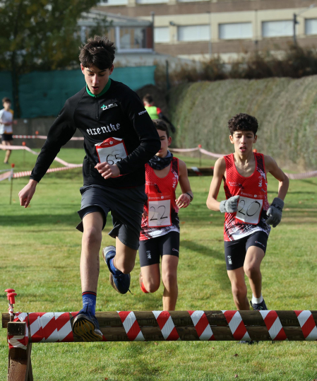 Fotos del Campeonato navarro de Cross corto en San Adrián