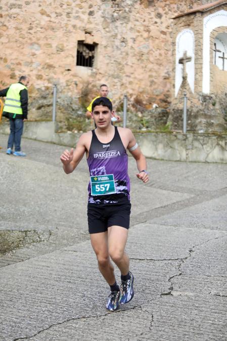 Participantes en la I Carrera de los Inocentes en Ayegui celebrada este domingo, 28 de diciembre