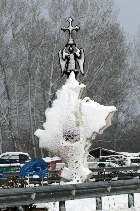 Fotos del temporal de nieve en la A-15 y la A-10