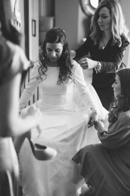 Peluquería Marian Resano ofrece un amplio catálogo de servicios de bodas: Recogidos de todos los estilos, peinados y maquillaje