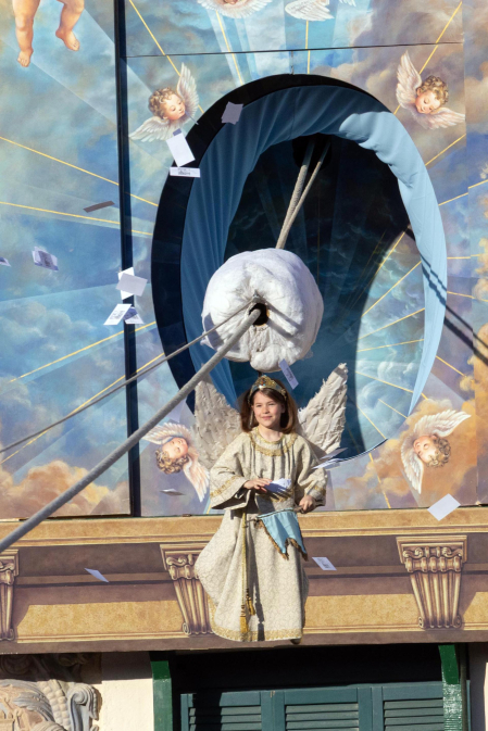 Fotos de la Bajada del Ángel de Tudela 2026