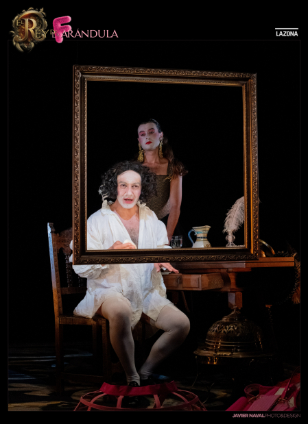 Ángel Ruiz y Bru Ferri, en una escena de 'El rey de la farándula'