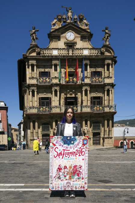Fotos de 'La Cuadrilla', el cartel que representará las fiestas de San Fermín este 2026