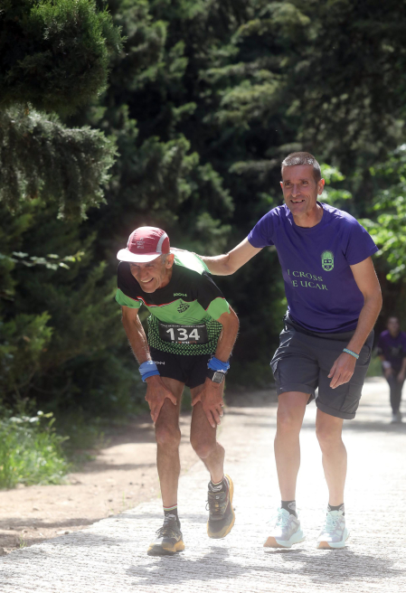 Participantes en el I Cross de Úcar disputado este domingo, 17 de mayo